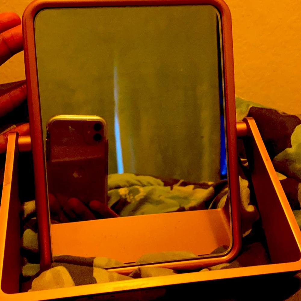 Personal mirror